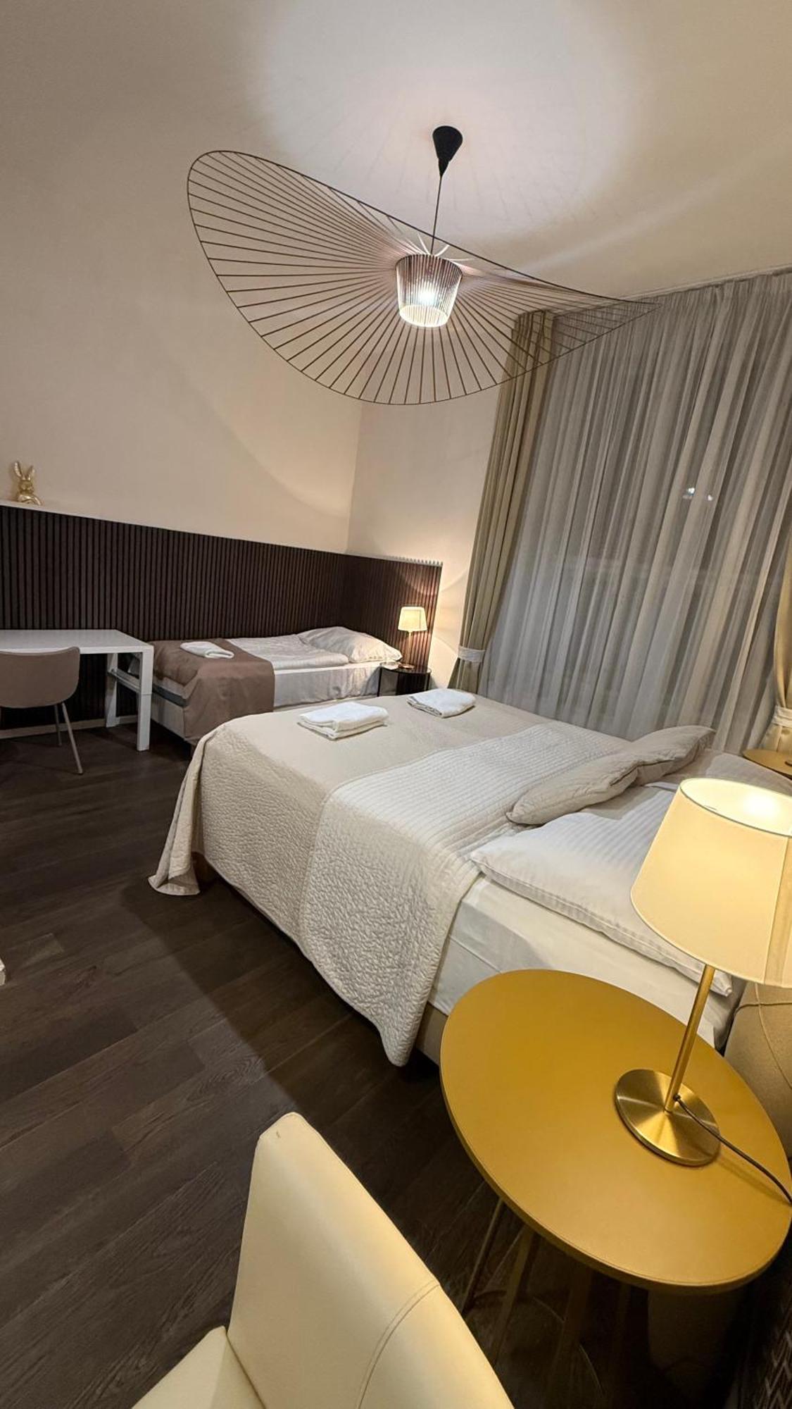 Luxury Modern Designed Oldtown Apartment Прага Экстерьер фото