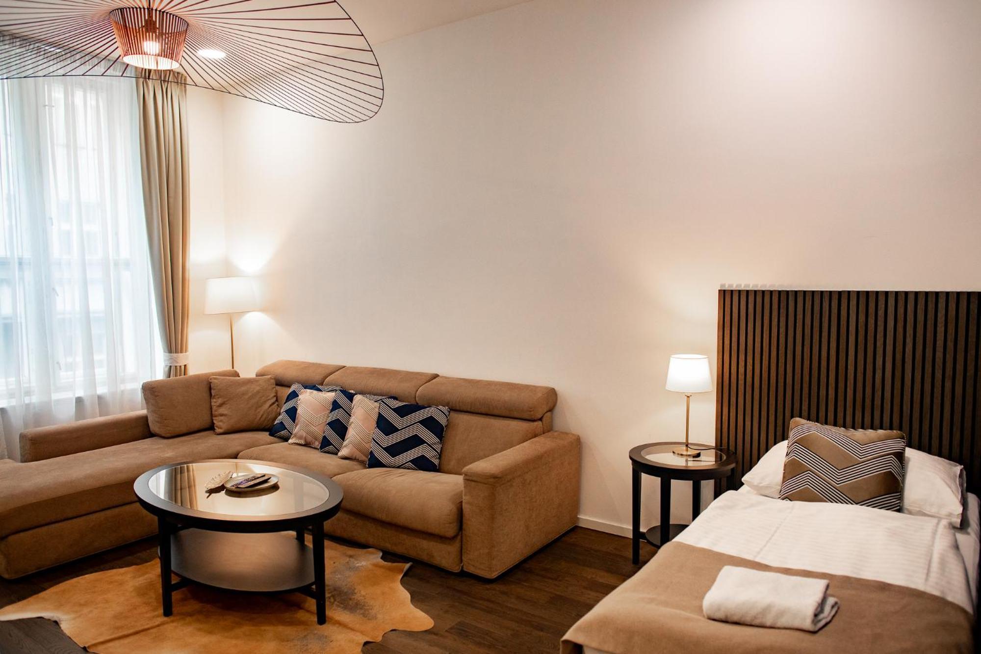Luxury Modern Designed Oldtown Apartment Прага Экстерьер фото