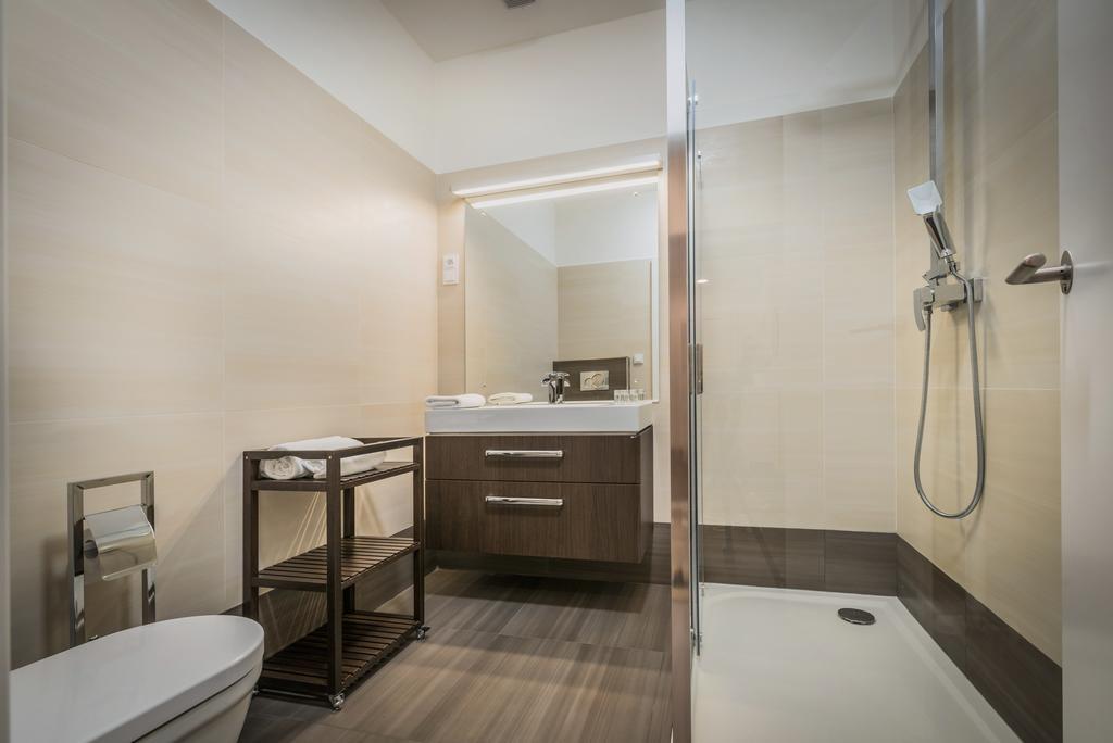 Luxury Modern Designed Oldtown Apartment Прага Экстерьер фото